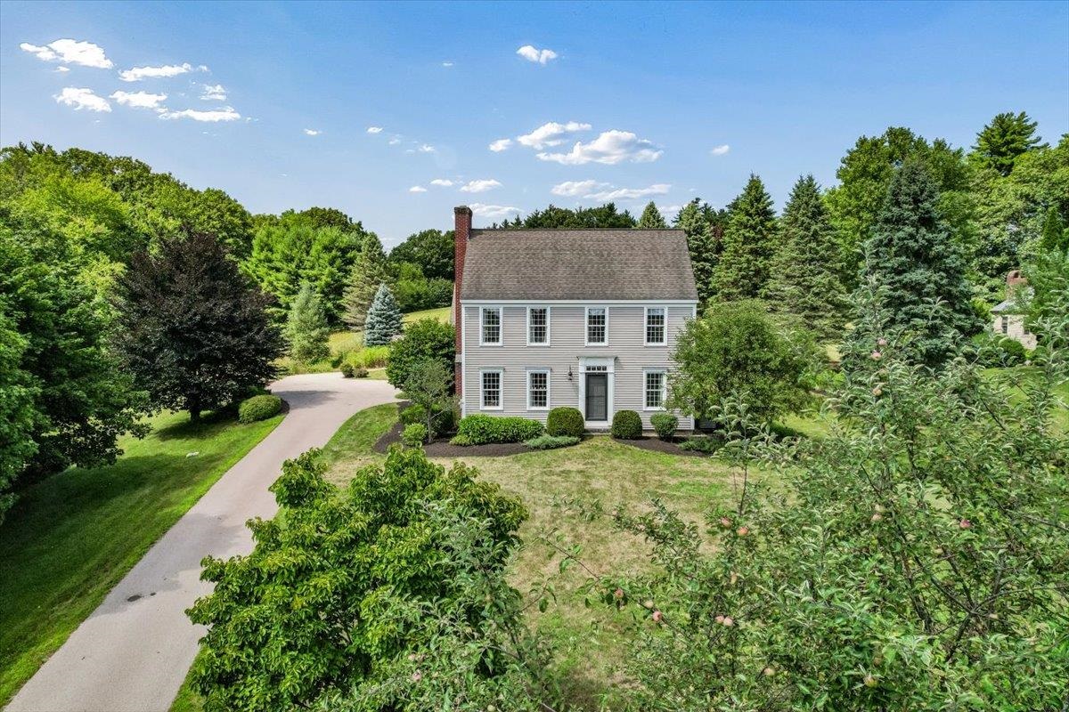 343 North Amherst Road Bedford, NH 03110 - Photo 1 of 57 Gallery Image 1