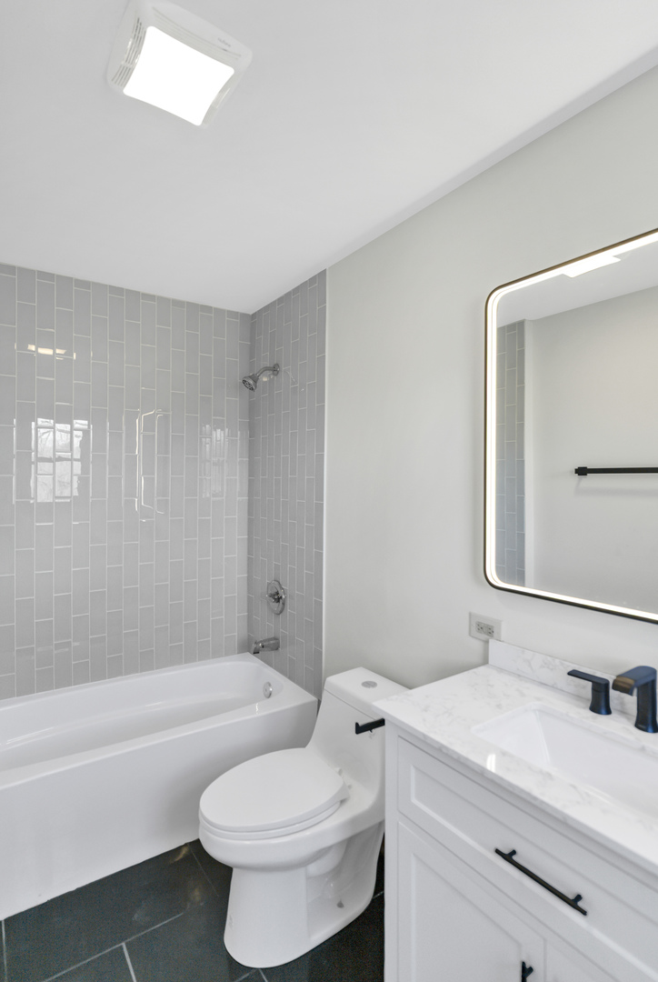 8908 Wondermere Road Wonder Lake, IL 60097 - Photo 11 of 38