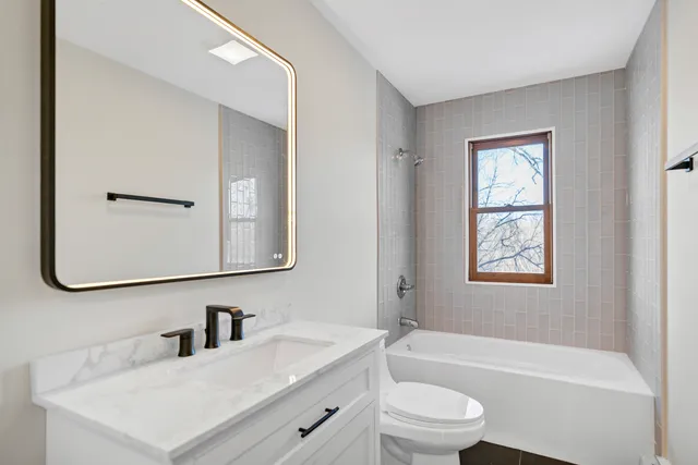 $475,000 | 8908 Wondermere Road, Wonder Lake, IL 60097