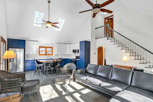 $465,000 | 8908 Wondermere Road, Wonder Lake, IL 60097