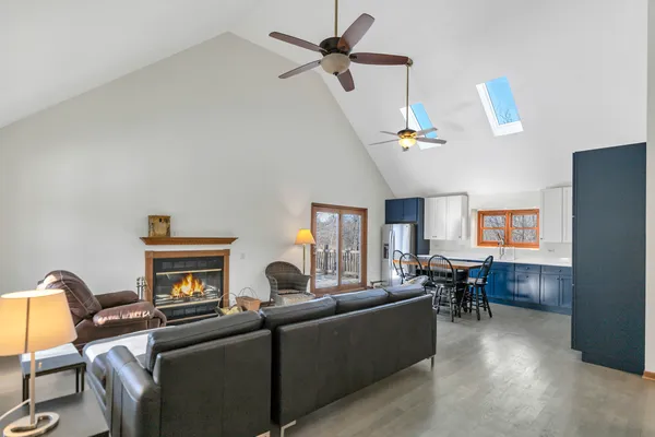 $465,000 | 8908 Wondermere Road, Wonder Lake, IL 60097