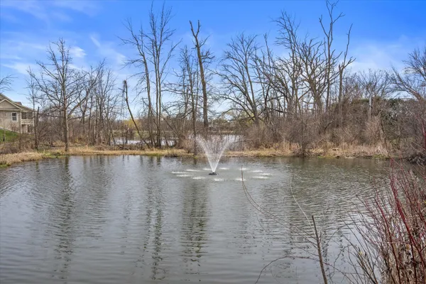 $635,000 | 17955 Ashlea Drive, Unit 10, Brookfield, WI 53045