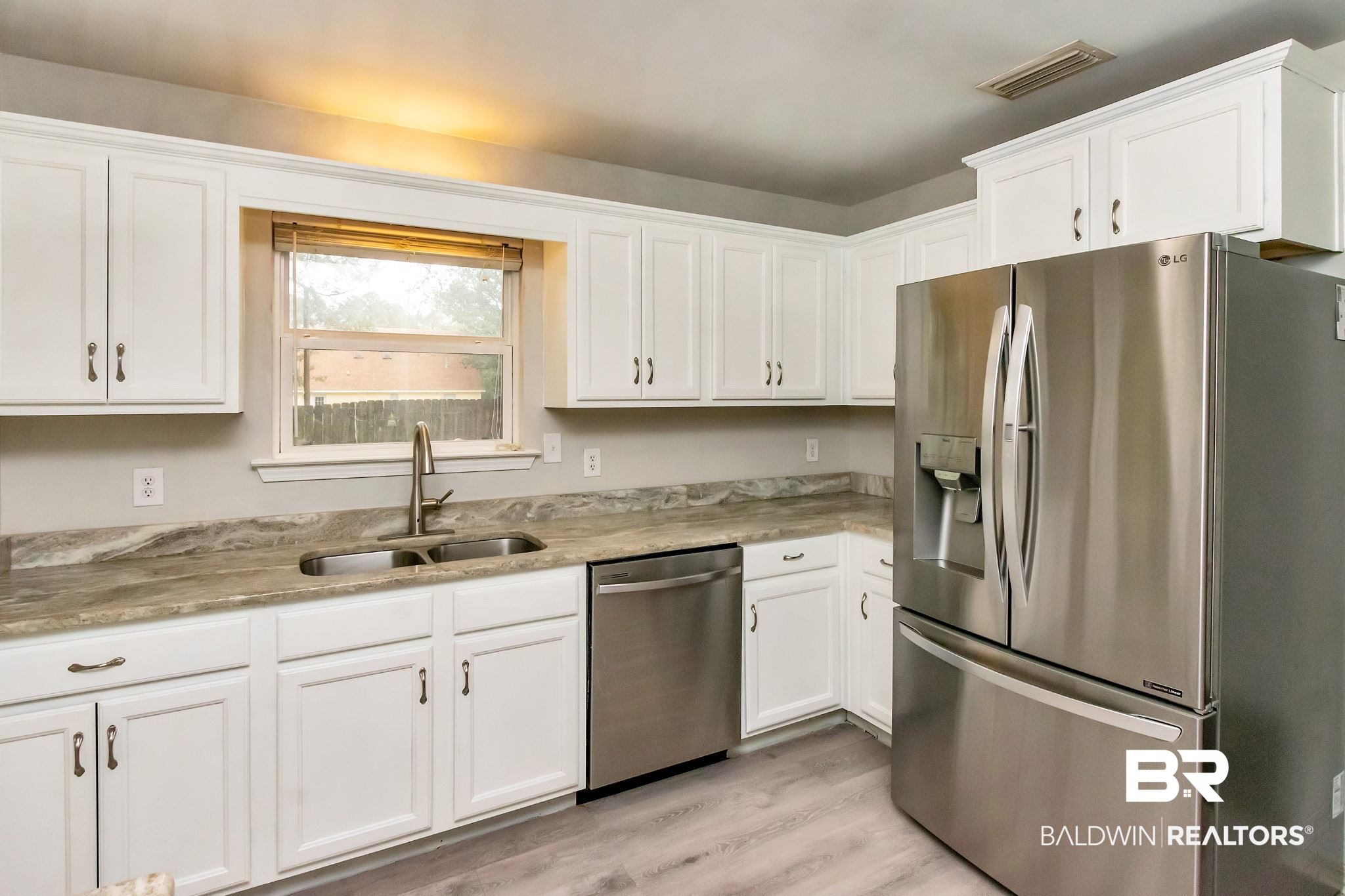3224 Franklin Court Mobile, AL 36618 - Photo 12 of 27