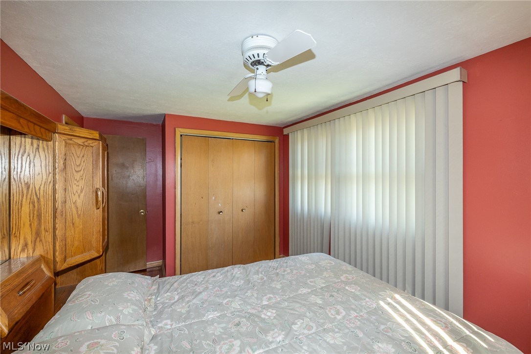 490 Mapleview Drive Seven Hills, OH 44131 - Photo 32 of 50