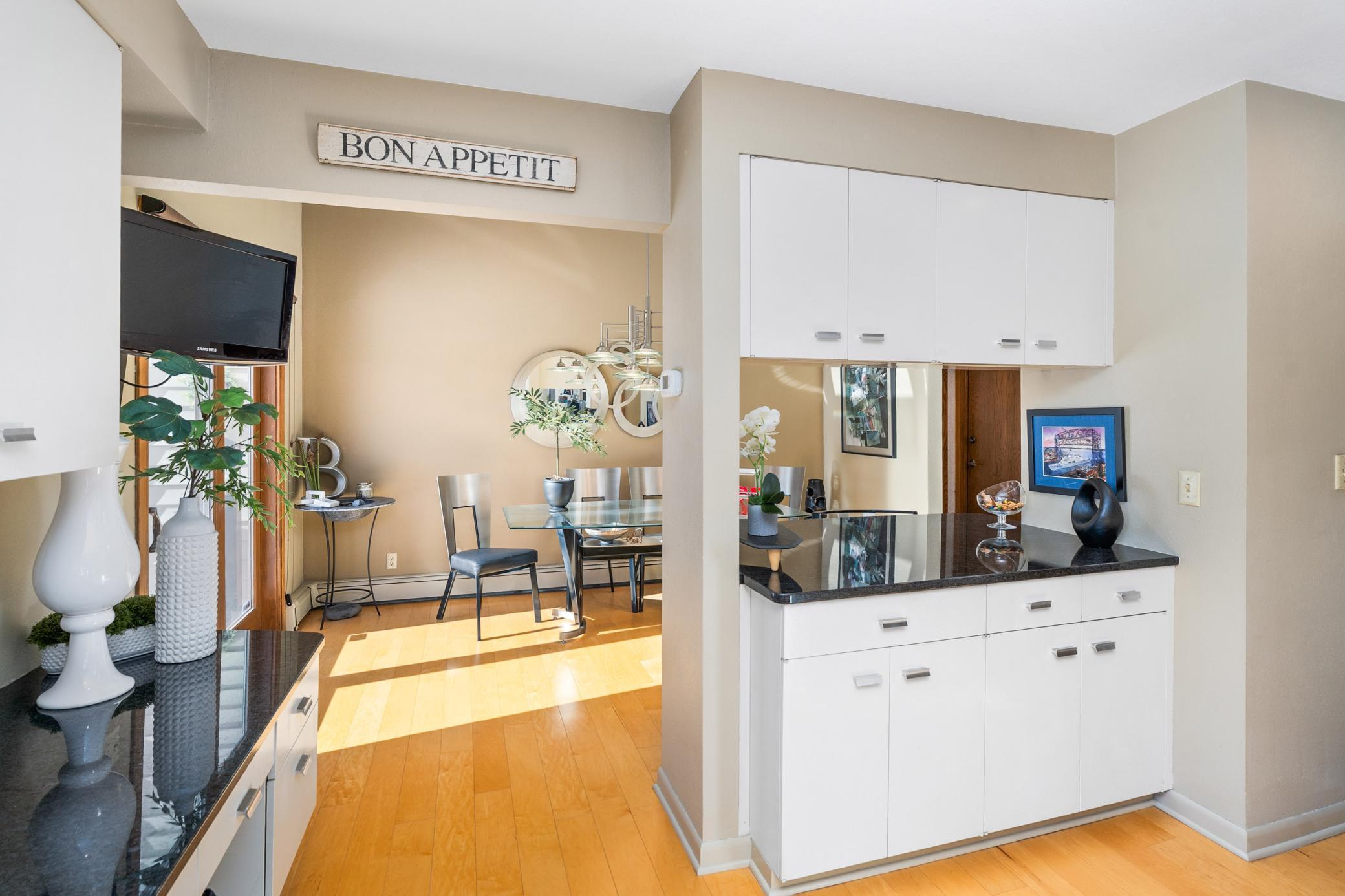 1722 N Road Duluth, MN 55811 - Photo 33 of 54