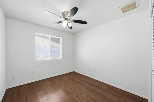 $2,200 | 204 East Duke Drive, Tempe, AZ 85283