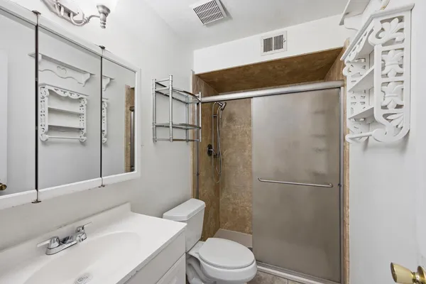 $2,200 | 204 East Duke Drive, Tempe, AZ 85283