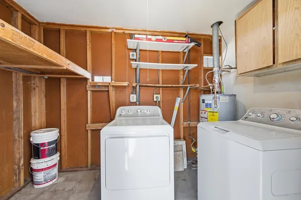 $2,200 | 204 East Duke Drive, Tempe, AZ 85283