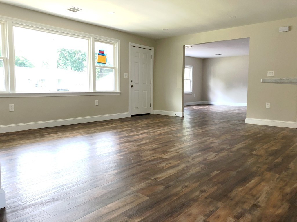 132 Ruthellen Road Bellingham, MA 02019 - Photo 13 of 30 Gallery Image 13