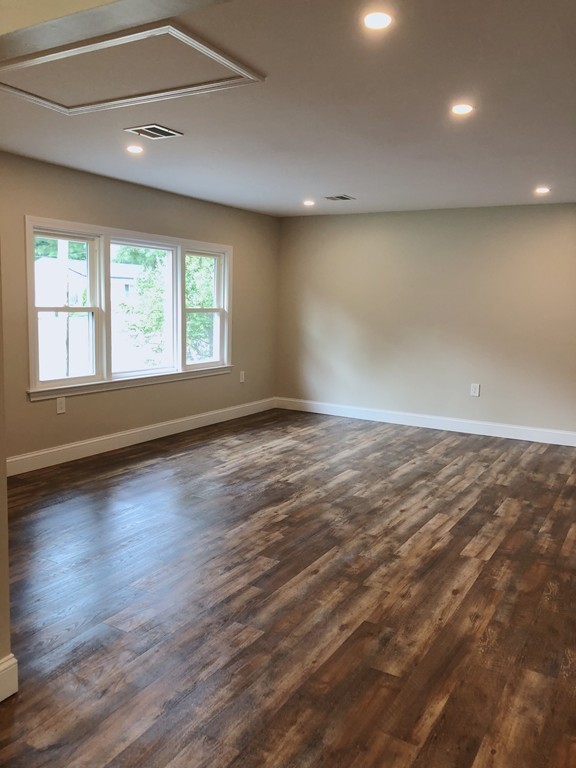 132 Ruthellen Road Bellingham, MA 02019 - Photo 14 of 30 Gallery Image 14