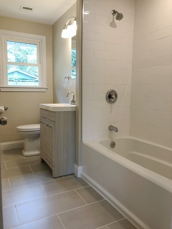 132 Ruthellen Road Bellingham, MA 02019 - Photo 20 of 30 Gallery Image 20