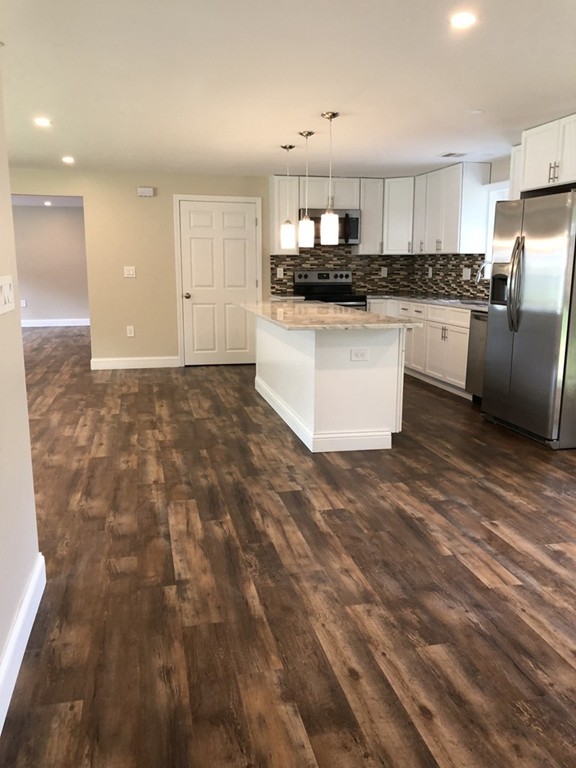 132 Ruthellen Road Bellingham, MA 02019 - Photo 8 of 30 Gallery Image 8