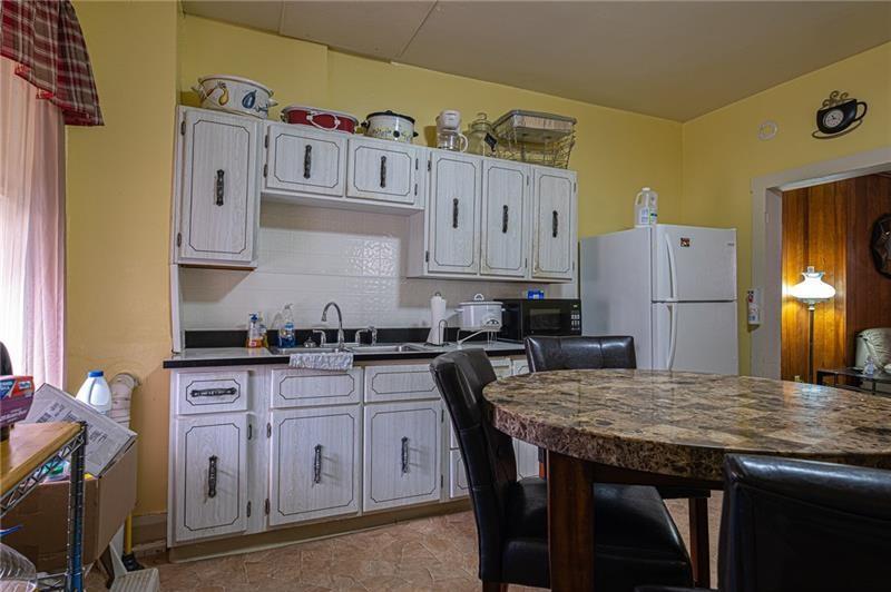 27-29 Ridge Avenue Washington, PA 15301 - Photo 6 of 18 Gallery Image 6