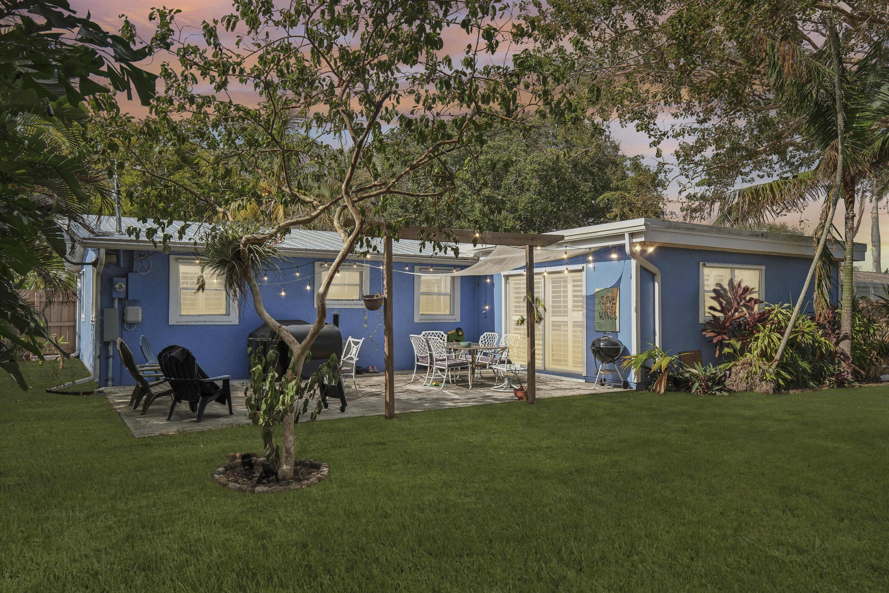 19129 Southeast Robert Drive Jupiter, FL 33469 - Photo 2 of 29 2-print-VT-2