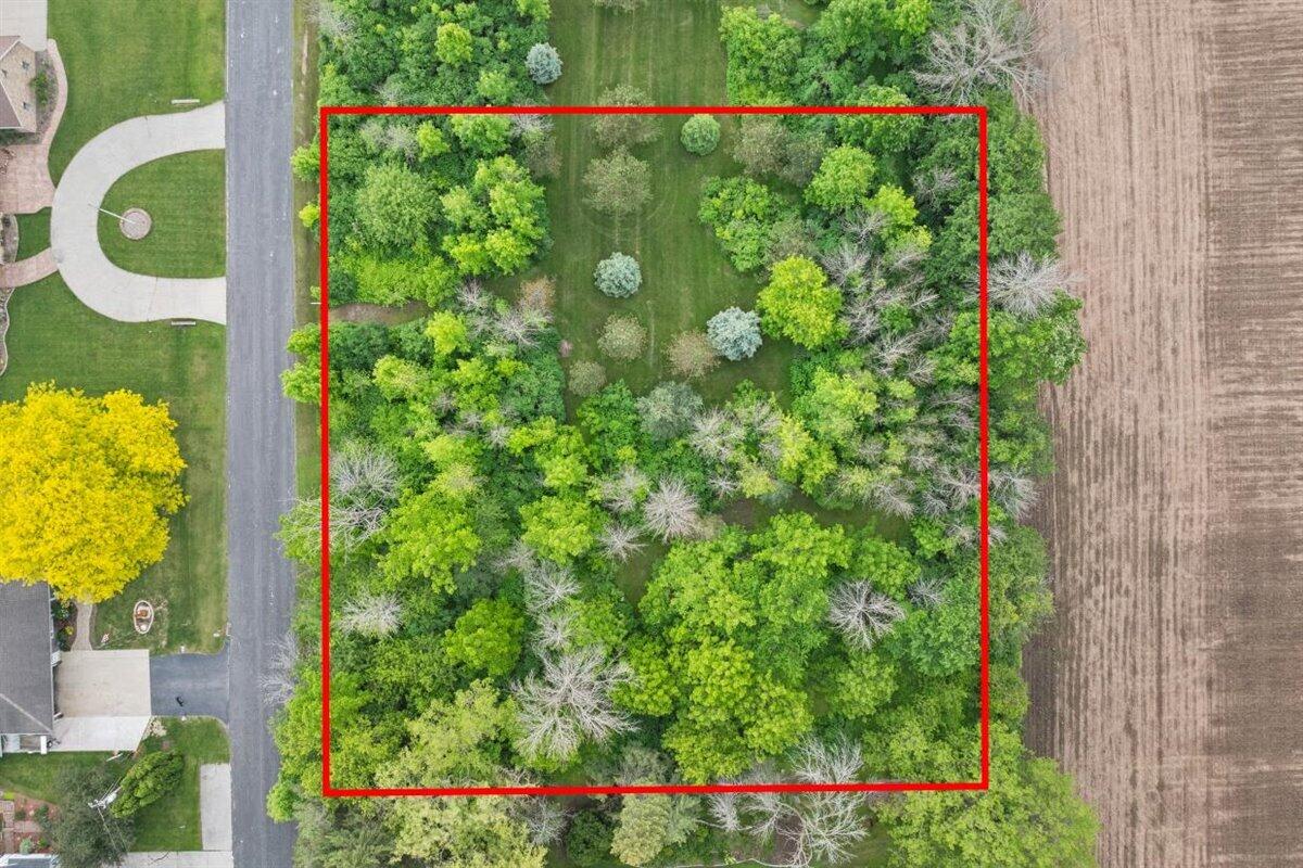 Lt0 Crestview Lane Sheboygan, WI 53083 - Photo 3 of 15 1 Acre Crestview Lane