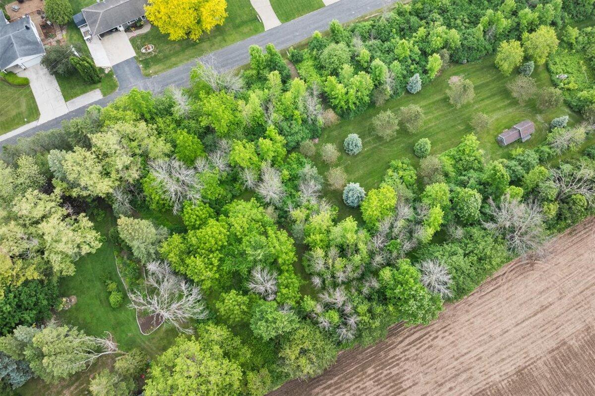 Lt0 Crestview Lane Sheboygan, WI 53083 - Photo 6 of 15 1 Acre Crestview Lane