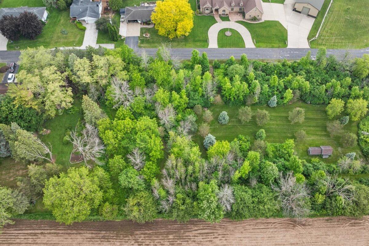 Lt0 Crestview Lane Sheboygan, WI 53083 - Photo 7 of 15 Property Oveview