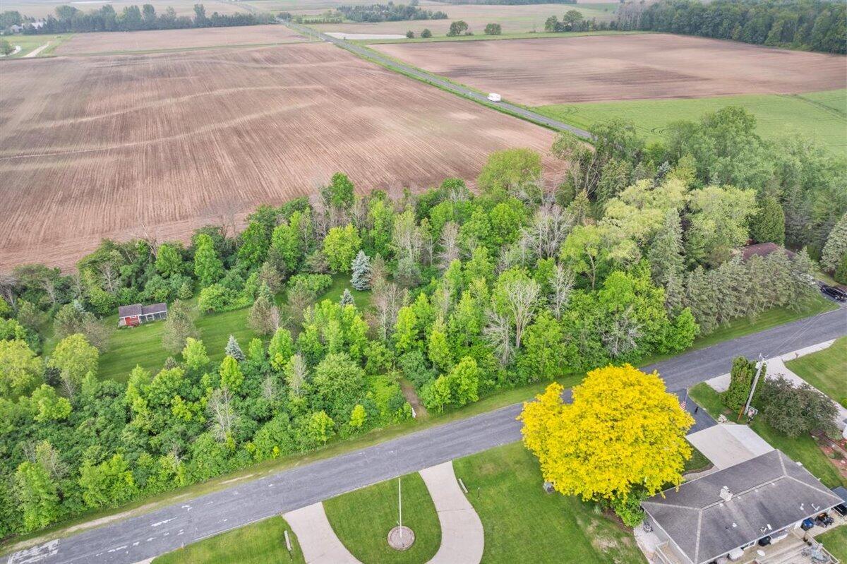 Lt0 Crestview Lane Sheboygan, WI 53083 - Photo 8 of 15 Rural Acre Lot