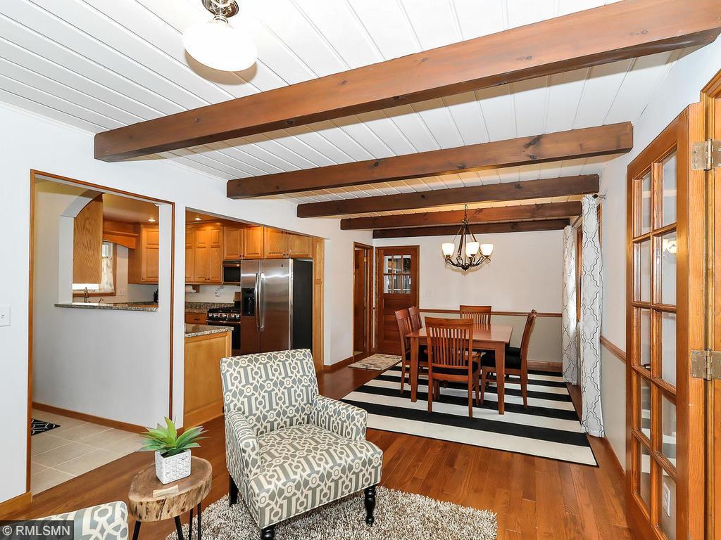 5335 Eureka Road Shorewood, MN 55331 - Photo 5 of 18
