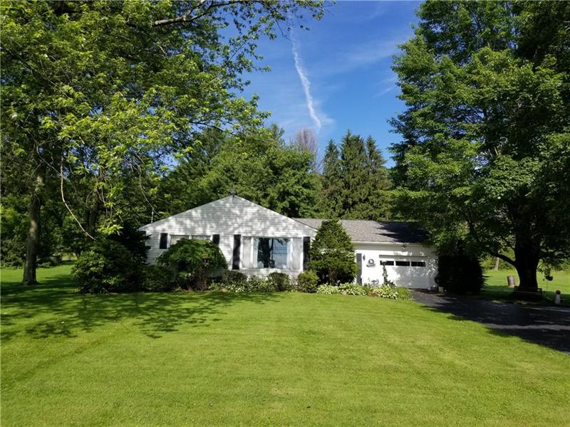 Large lot strategically located on eastern side of Hermitage allows quicker access to 79 North and 80 West. Also, it is just minutes from Mercer.