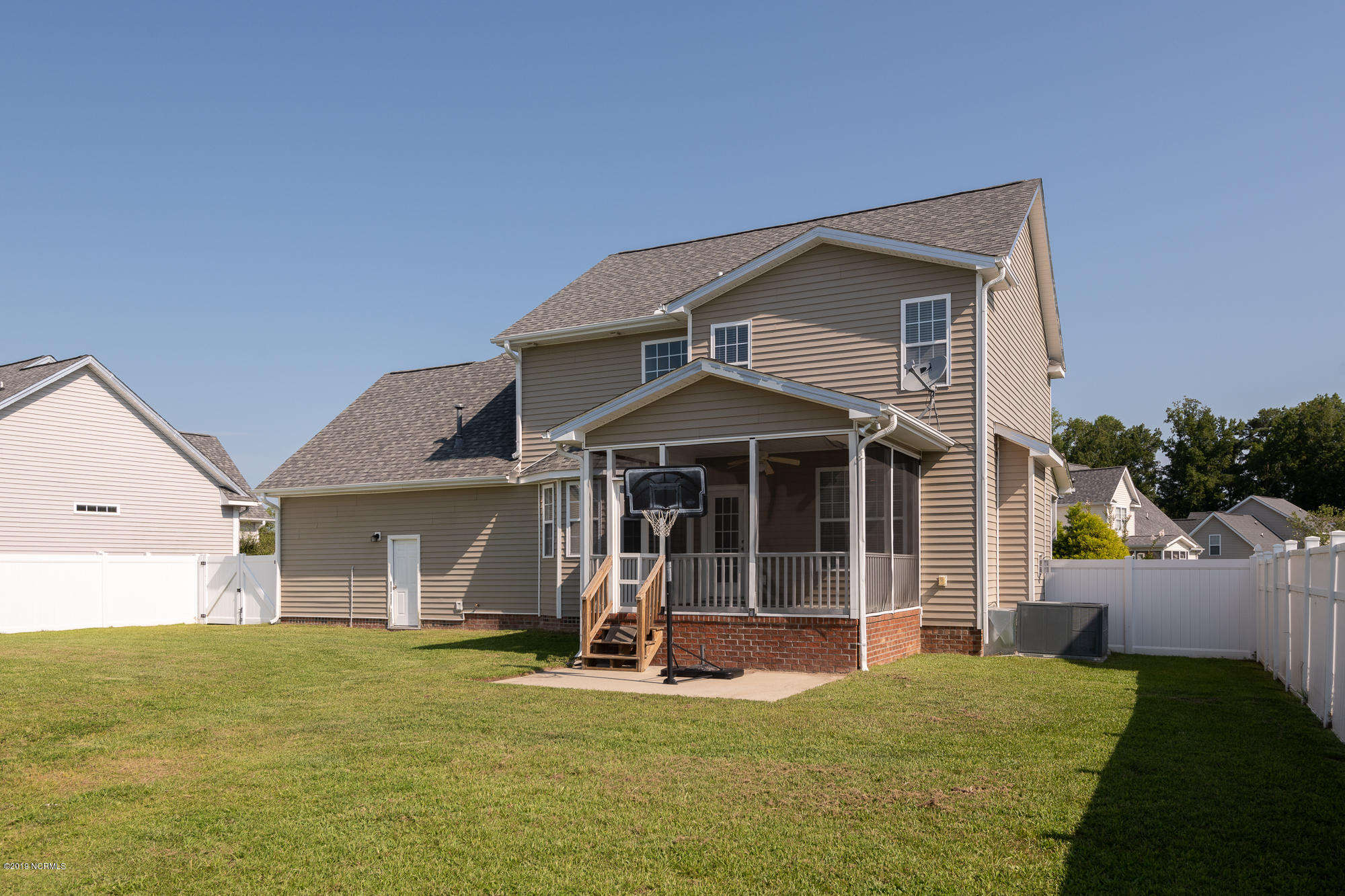 4004 Dublin Road Winterville, NC 28590 - Photo 9 of 41 4004_Dublin-13