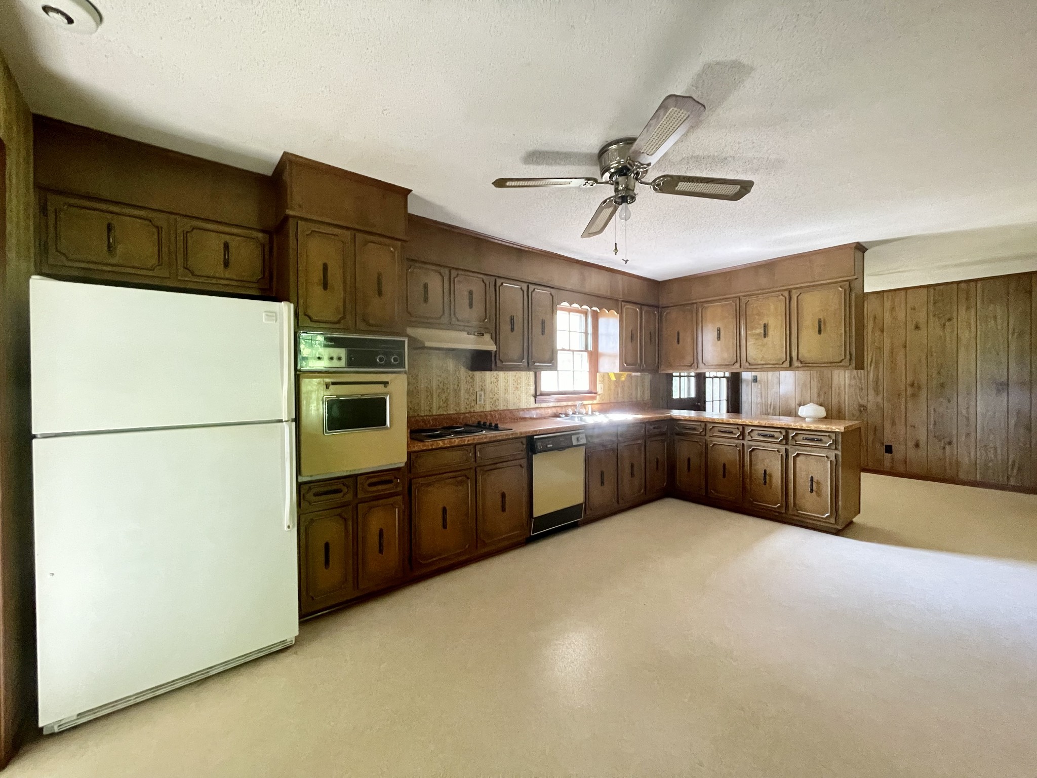 1526 Caughran Road Lewisburg, TN 37091 - Photo 16 of 34 Gallery Image 16
