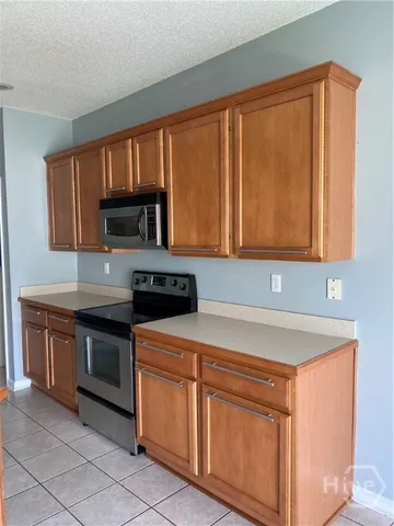 $2,650 | 10 Bushwood Drive, Savannah, GA 31407