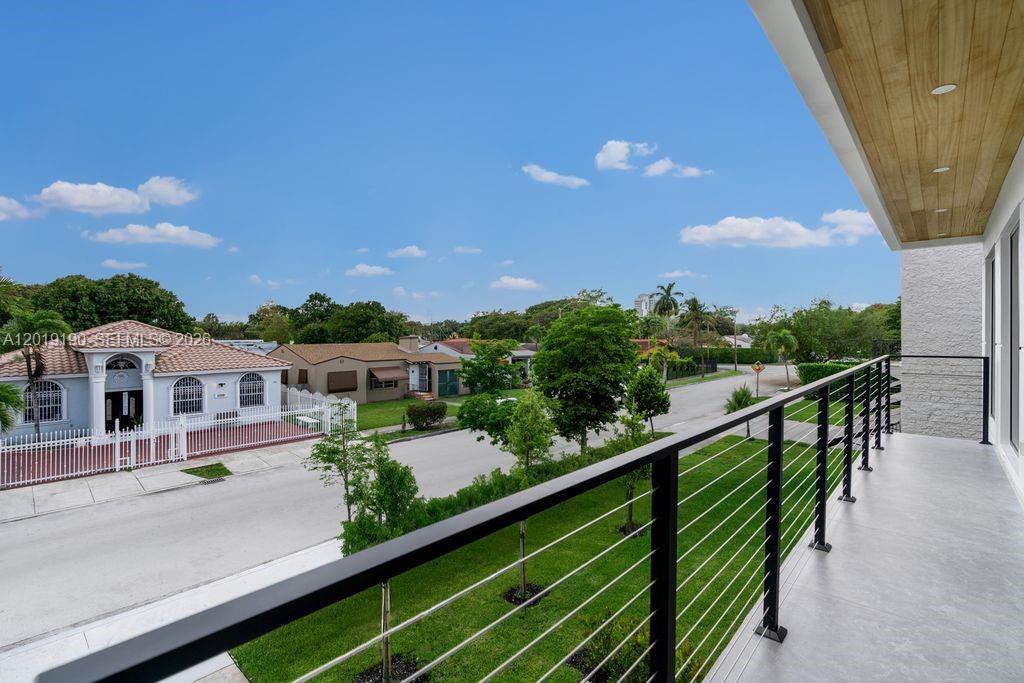 2265 Southwest 4th Street Miami, FL 33135 - Photo 18 of 37