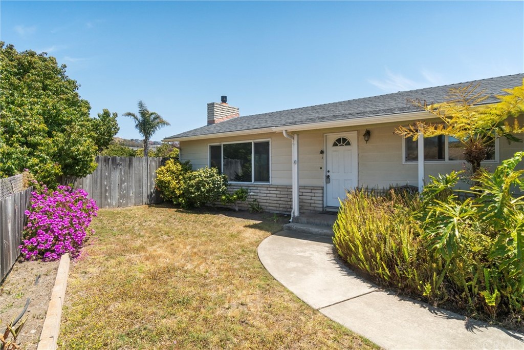 240 Easter Street Morro Bay, CA 93442 - Photo 2 of 25