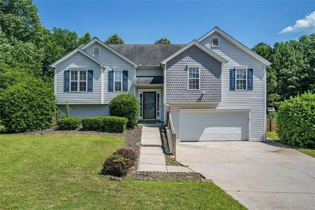 $2,500 | 5060 Meadow Overlook Drive, Cumming, GA 30040