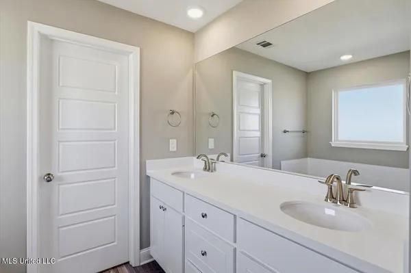 $2,200 | 301 Jasmine Cove, Brandon, MS 39042