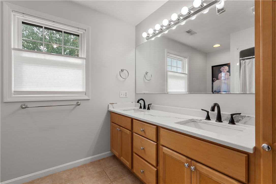 500 Mendon Road, Unit 213 Cumberland, RI 02864 - Photo 13 of 17 Gallery Image 13