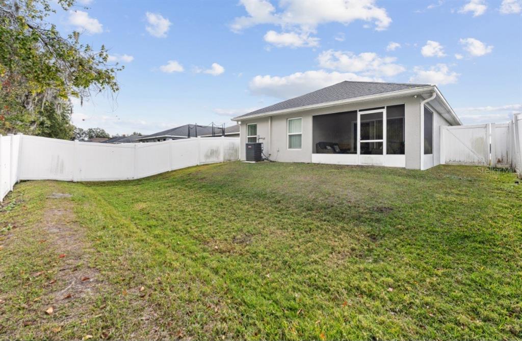 979 Pearly Ridge Lane Lakeland, FL 33809 - Photo 22 of 30