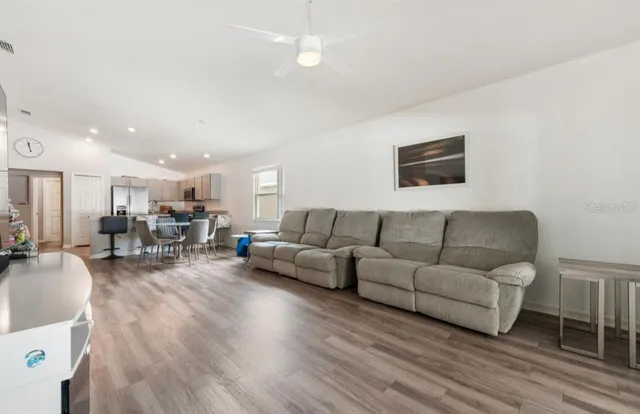 $1,500 | 979 Pearly Ridge Lane, Lakeland, FL 33809