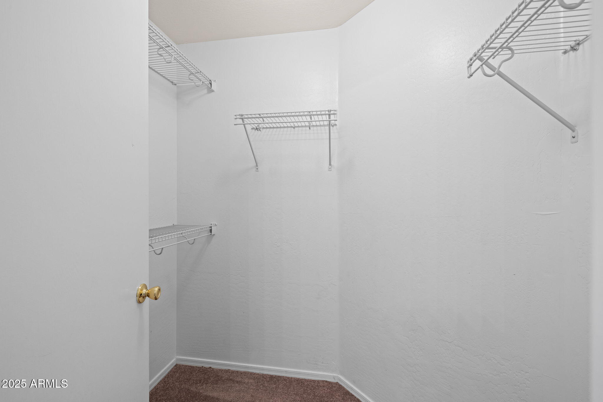 5312 Fulton Street Phoenix, AZ 85043 - Photo 20 of 26 a view of small space