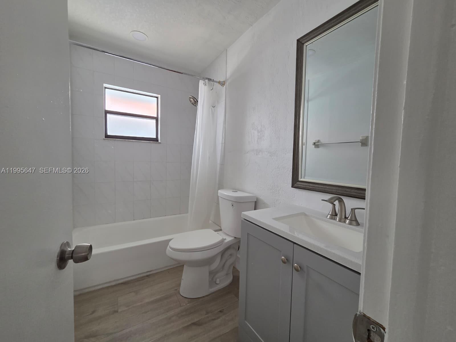 550 Southwest 115th Avenue, Unit 405H Sweetwater, FL 33174 - Photo 27 of 43