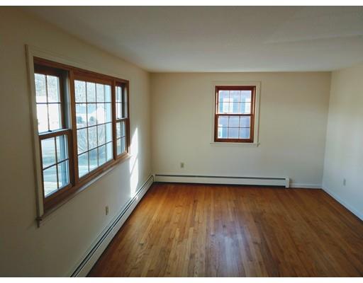 45 Old Farm Road Westfield, MA 01085 - Photo 8 of 21 Gallery Image 8