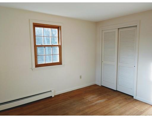 45 Old Farm Road Westfield, MA 01085 - Photo 9 of 21 Gallery Image 9