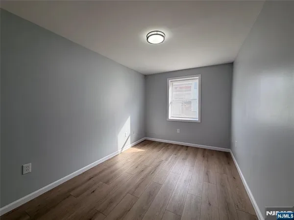$2,400 | 58-60 Davenport Avenue, Newark, NJ 07107