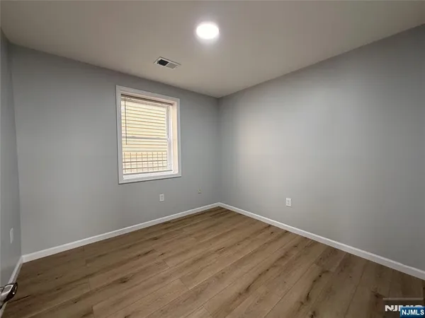 $2,400 | 58-60 Davenport Avenue, Newark, NJ 07107