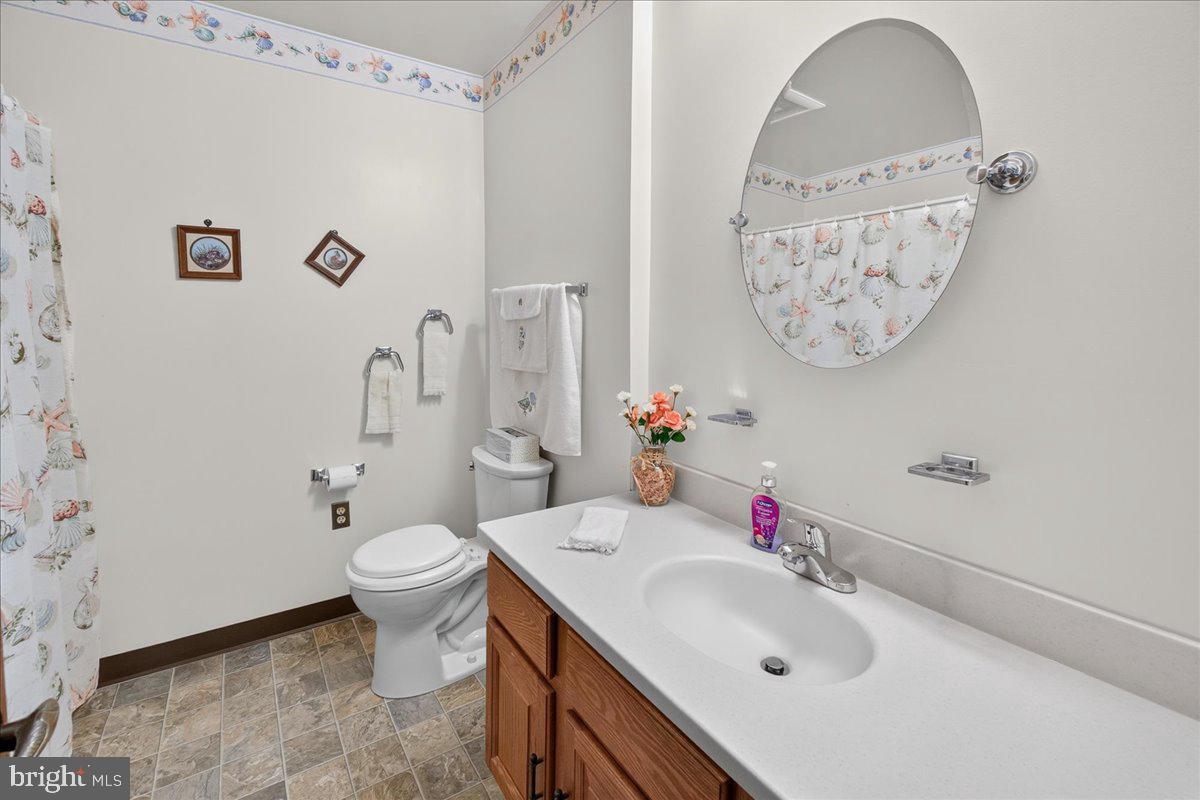 7047 Catalpa Road Frederick, MD 21703 - Photo 36 of 118 Hall Bath