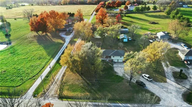 $350,000 | 10422 South Outer Belt Road, Oak Grove, MO 64075