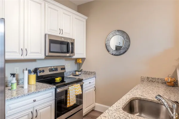 $2,335 | 11 Eagle Street, Unit 411, Providence, RI 02908