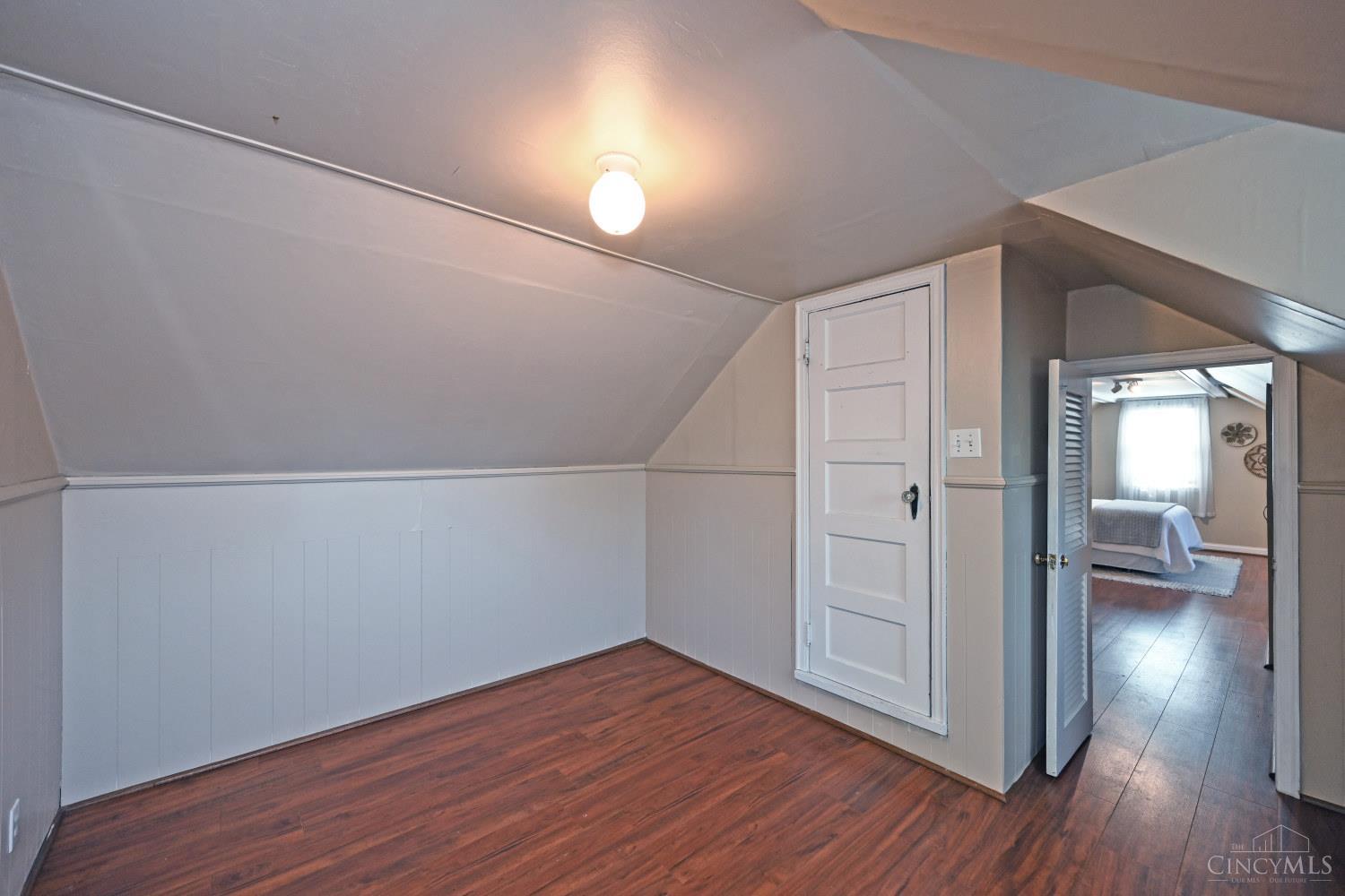 5587 Vogel Road Cincinnati, OH 45239 - Photo 28 of 42