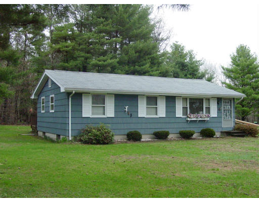 27 Gunn Road Southampton, MA 01073 - Photo 1 of 1 Gallery Image 1