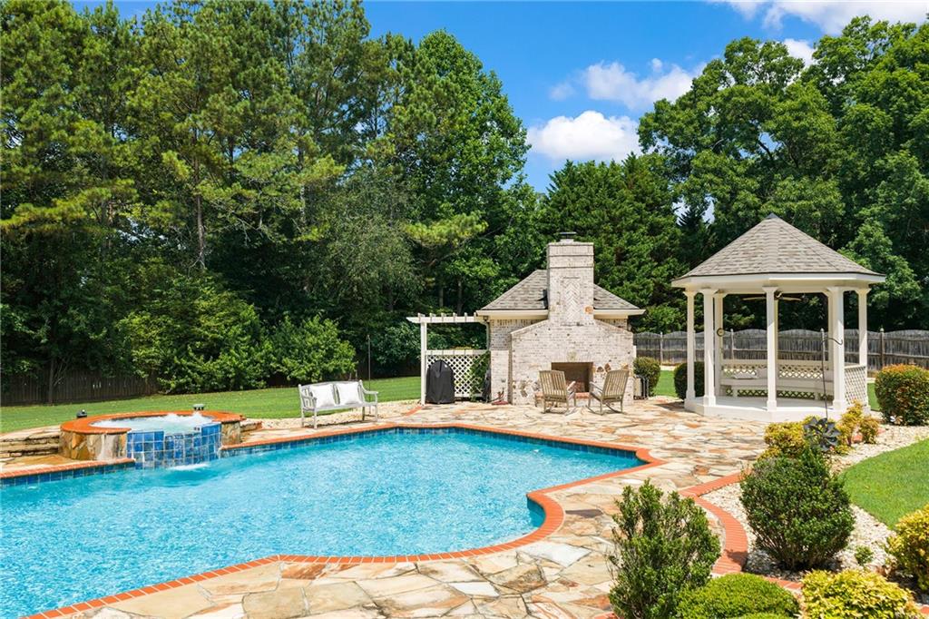 120 Roxbury Row Milton, GA 30004 - Photo 17 of 94