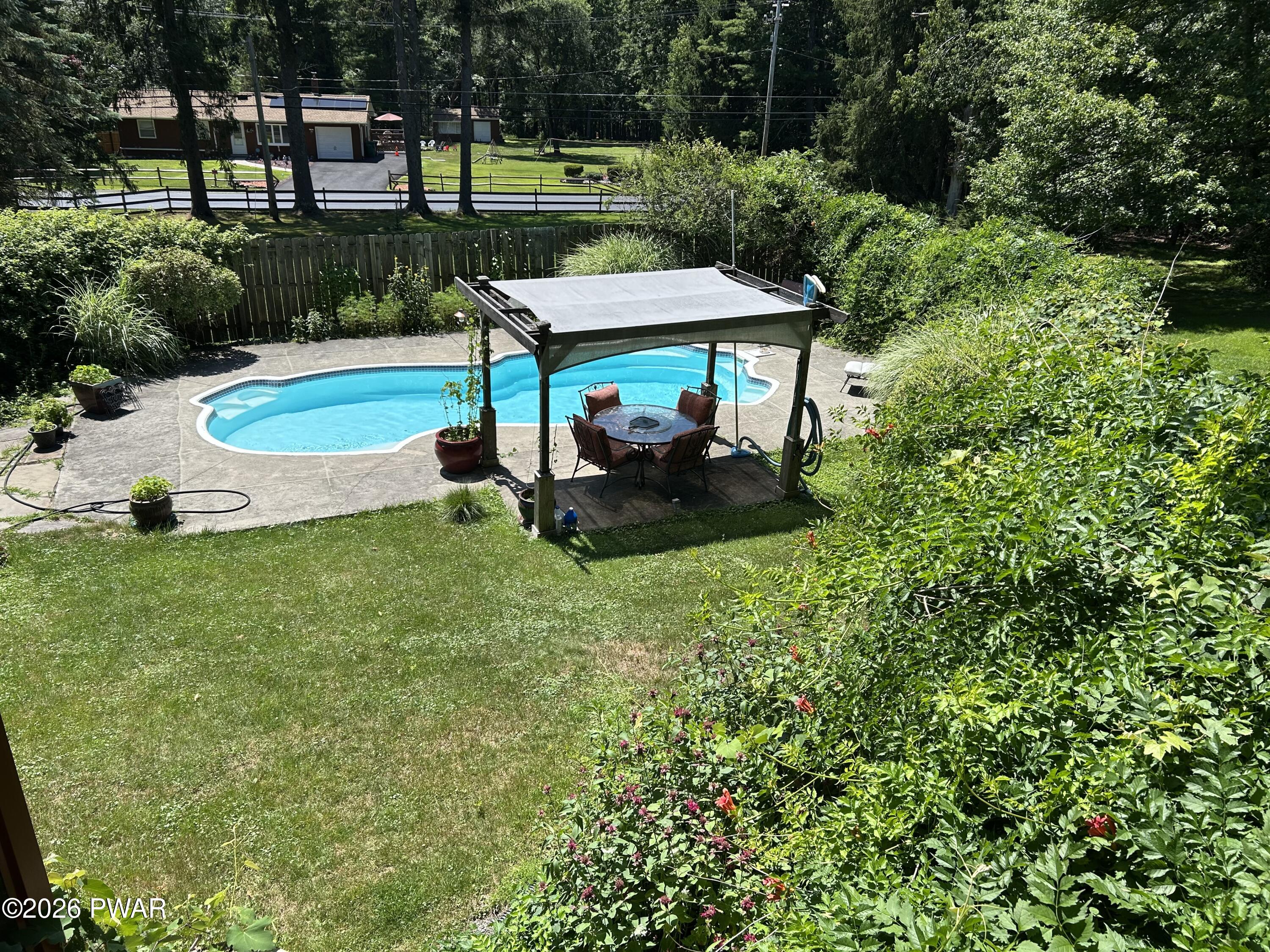 128 Shiny Mountain Road Greentown, PA 18426 - Photo 37 of 39 Gallery Image 37