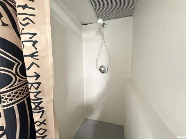 $159,999 | 1005 Edison Court, Pekin, IL 61554