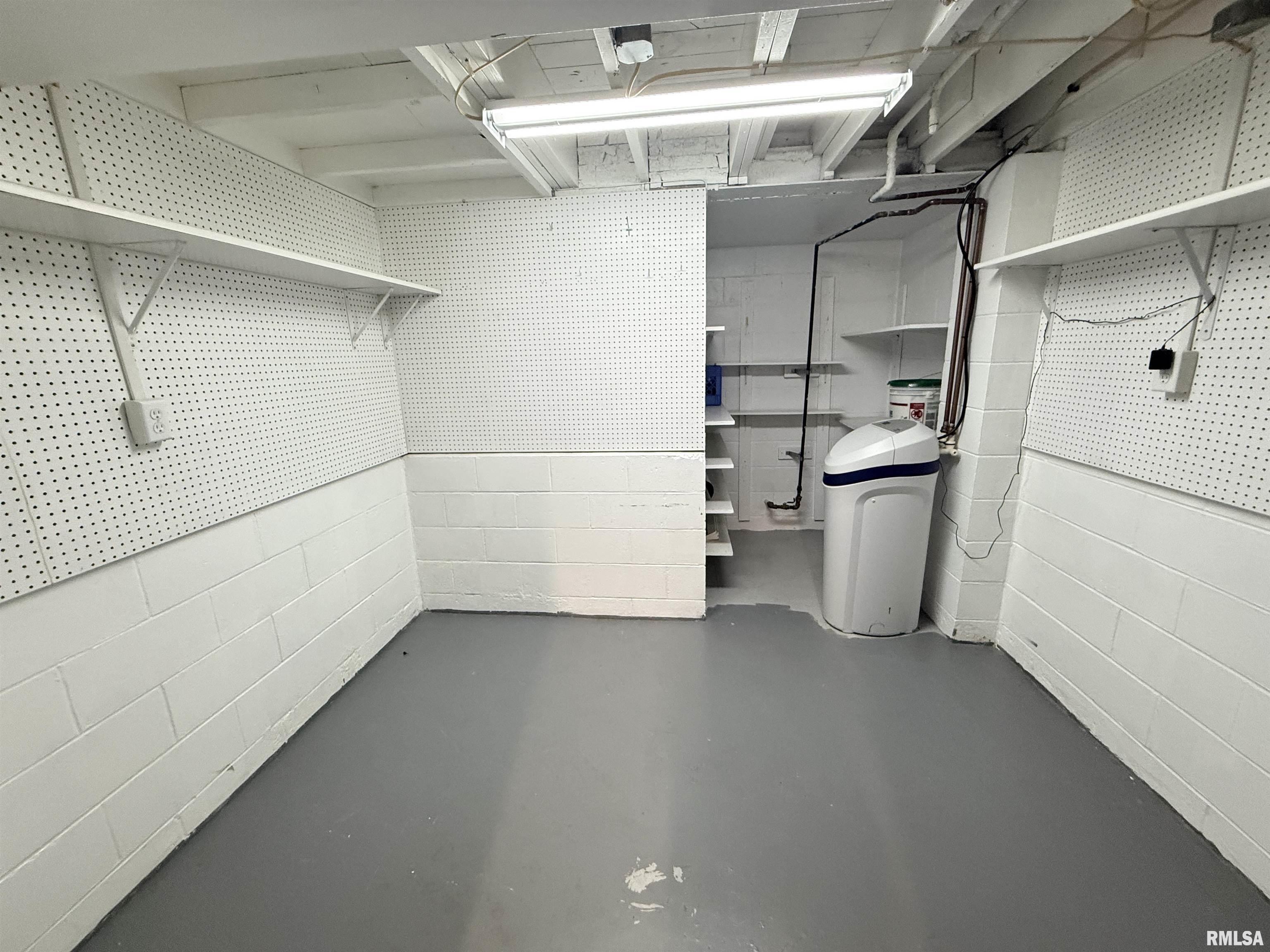 1005 Edison Court Pekin, IL 61554 - Photo 16 of 19