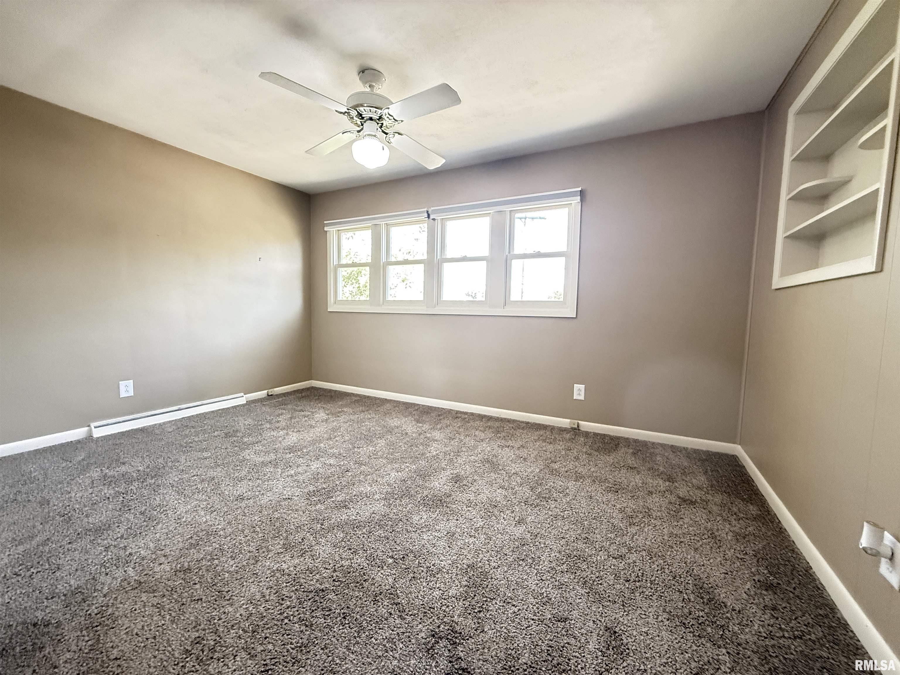 1005 Edison Court Pekin, IL 61554 - Photo 8 of 19